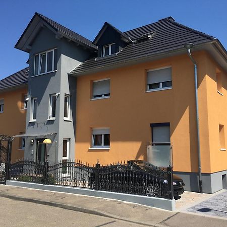 Apartment Euro As Капел-Графенхаузен Екстериор снимка