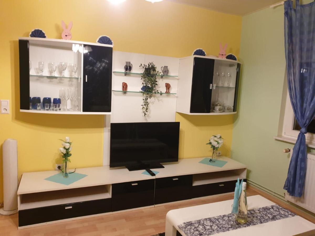 Apartment Euro As Капел-Графенхаузен Екстериор снимка
