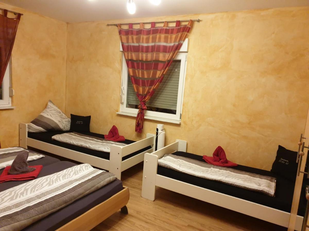 Apartment Euro As Капел-Графенхаузен Екстериор снимка