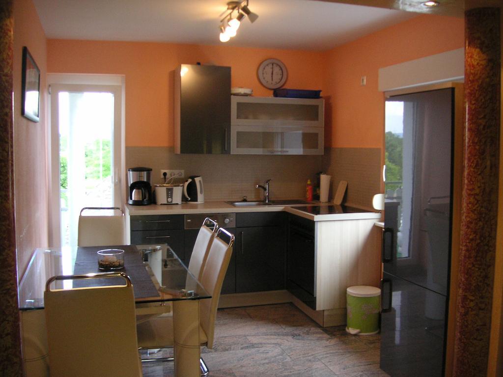 Apartment Euro As Капел-Графенхаузен Стая снимка